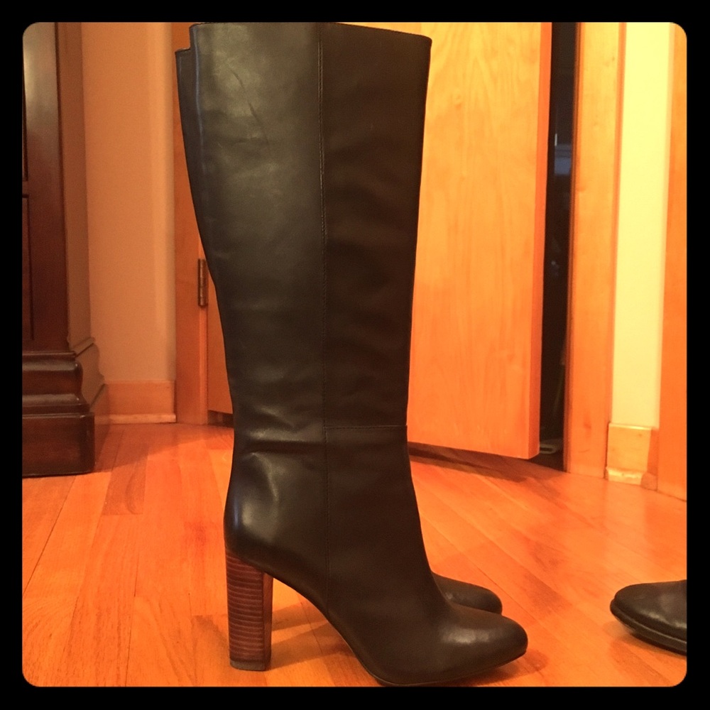 Size 9 Ann Taylor Ellen Riding Boot